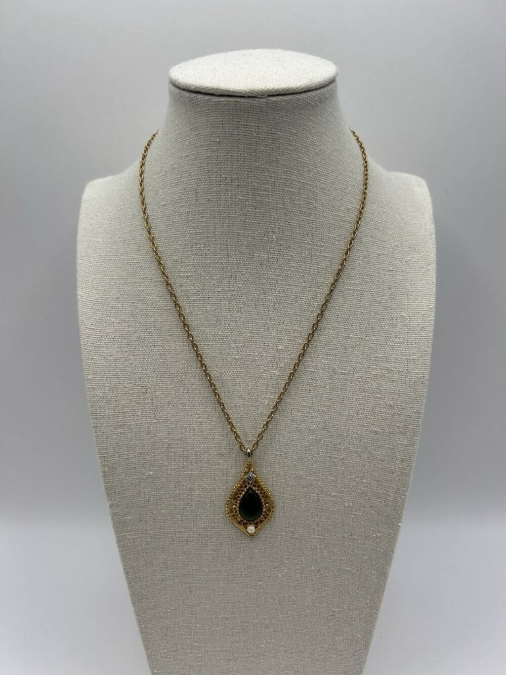 Vintage Green Jade Diamond Cultured Pearl Filigree Gold-tone Pendant Necklace - Picture 1 of 9